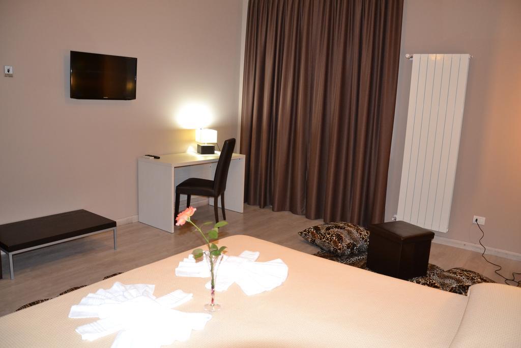 Fly In The World B&B Fiumicino Ruang foto