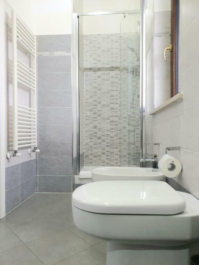 Fly In The World B&B Fiumicino Bagian luar foto
